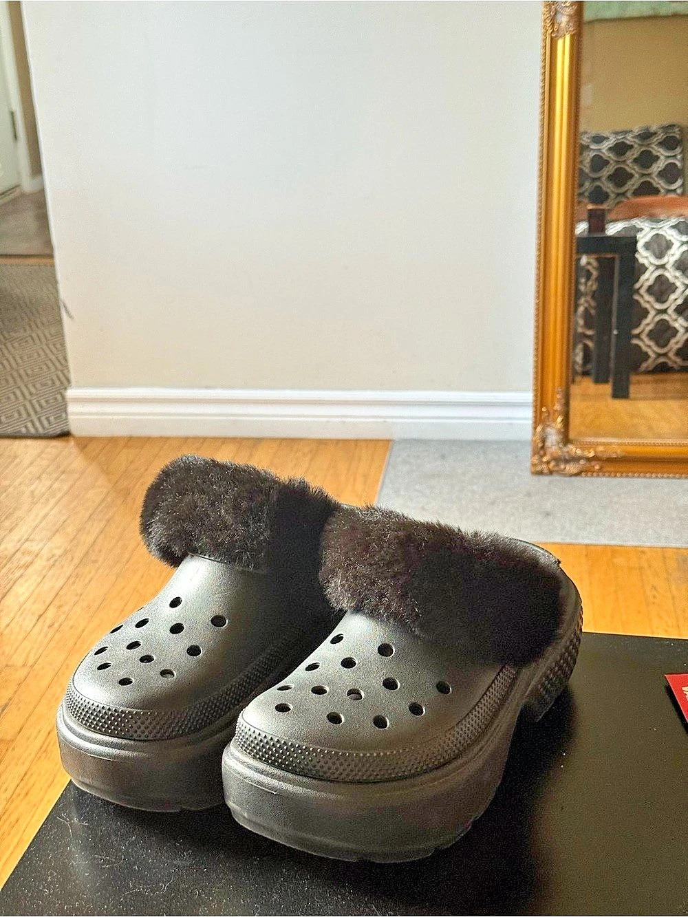 Platform crocs
